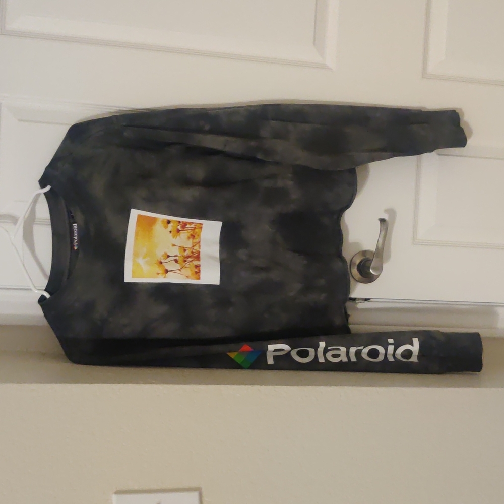 Polaroid greyish green tie die sweater with Polaroid picture on front size larg